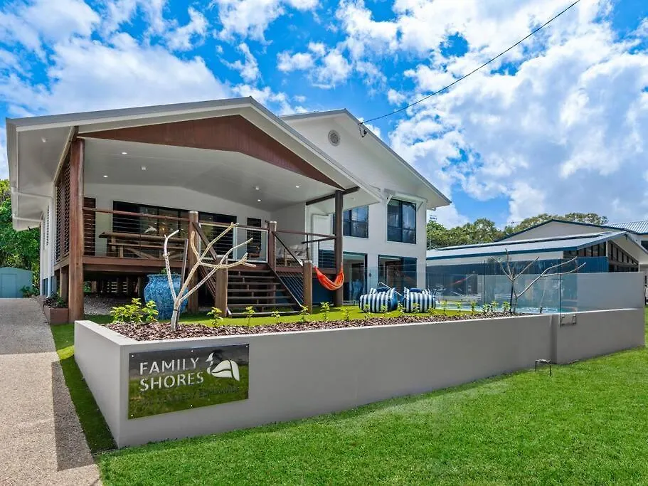 Family Shores - Beachfront Bliss South Mission Beach Australia
